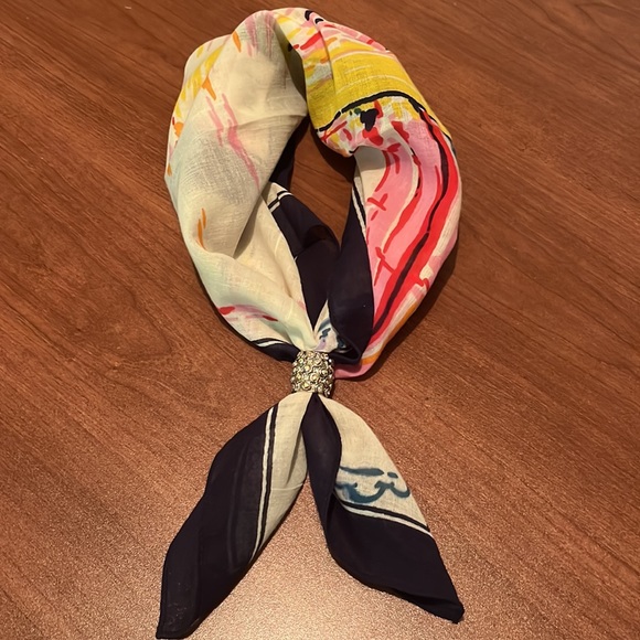 Premier Designs Vintage Scarf Ring - Picture 2 of 5